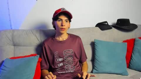 Snapshot of angel_dustt1 chatting on 27, 5, 2026 angel_dustt1 online show from 27, 5, 2026