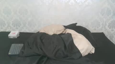 Angel Lein online show from 15, 10, 2025