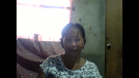 Snapshot of angel_maria123 chatting on 30, 10, 2025 angel_maria123 online show from 30, 10, 2025