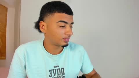 Snapshot of angel_nicolas chatting on 21, 5, 2026 ANGEL online show from 21, 5, 2026