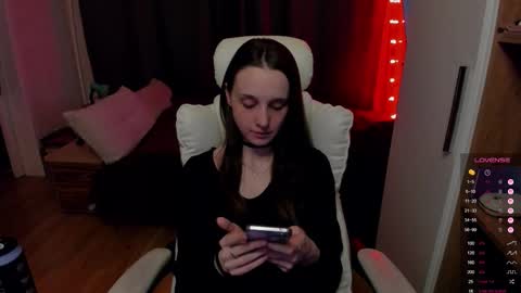 Mira online show from 3, 12, 2025