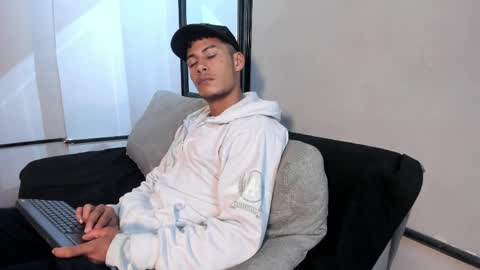 Snapshot of angel_silva_ chatting on 16, 4, 2026 Angel online show from 16, 4, 2026