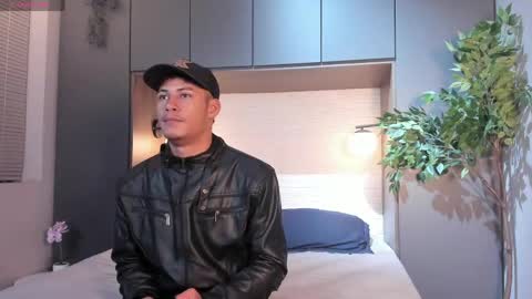 Snapshot of angel_silva_ chatting on 17, 4, 2026 Angel online show from 17, 4, 2026