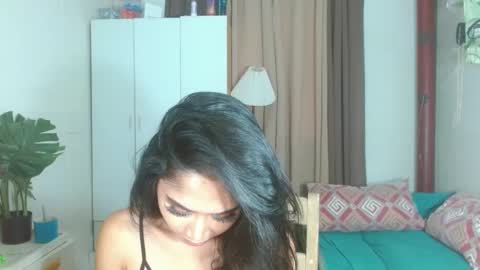 angela online show from 29, 1, 2025