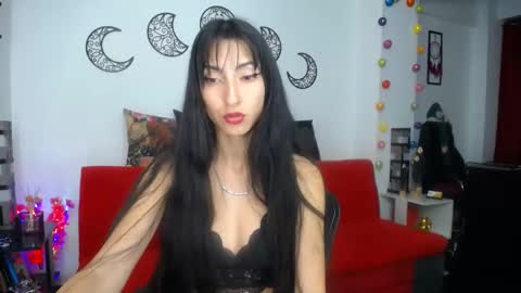 Snapshot of angela_mis chatting on 17, 12, 2024 Angela online show from 17, 12, 2024