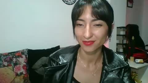 Snapshot of angela_mis chatting on 30, 1, 2025 Angela online show from 30, 1, 2025