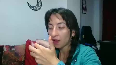 Snapshot of angela_mis chatting on 7, 2, 2025 Angela online show from 7, 2, 2025
