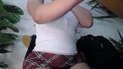 Snapshot of angela_my chatting on 16, 6, 2026 angela_my online show from 16, 6, 2026