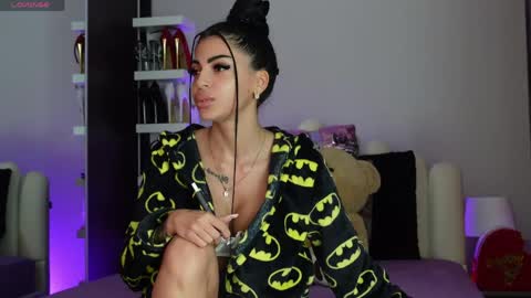 Snapshot of angela_myst chatting on 1, 5, 2026 Angela online show from 1, 5, 2026