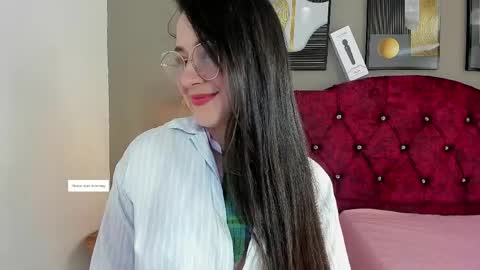 angela_nix online show from 4, 4, 2026
