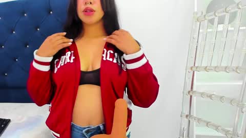 Angela online show from 14, 1, 2025