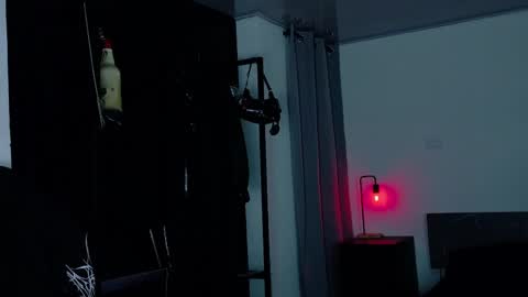 Angela help me reach 100 thumbs up online show from 31, 3, 2026