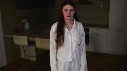 Olivia online show from 1, 12, 2025