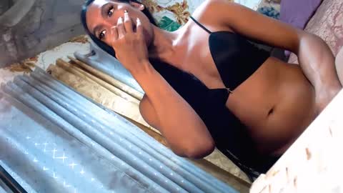 Snapshot of angeldark_satisfactionxxx chatting on 1, 2, 2025 ANGELDARK online show from 1, 2, 2025