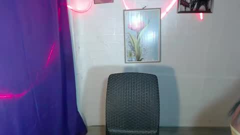 Snapshot of angeldark_satisfactionxxx chatting on 17, 2, 2025 ANGELDARK online show from 17, 2, 2025