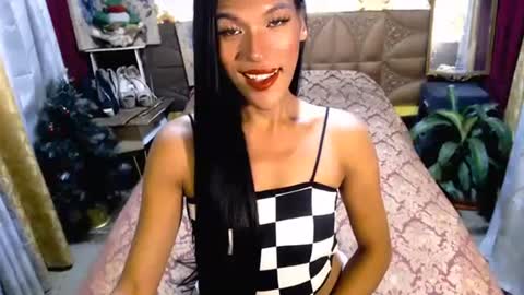Snapshot of angeldark_satisfactionxxx chatting on 24, 2, 2025 ANGELDARK online show from 24, 2, 2025