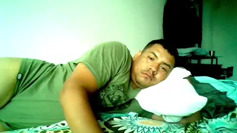 Snapshot of angeldavid90 chatting on 16, 3, 2026 angeldavid90 online show from 16, 3, 2026