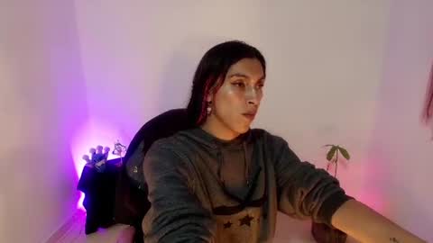 Snapshot of angele_johnson chatting on 21, 6, 2026 angele online show from 21, 6, 2026