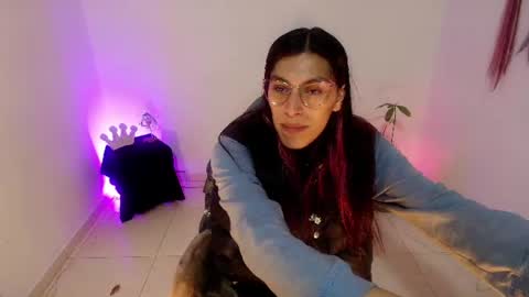 Snapshot of angele_johnson chatting on 29, 6, 2026 angele online show from 29, 6, 2026