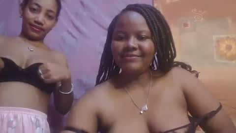 Snapshot of angeles26 chatting on 16, 6, 2026 angeles26 online show from 16, 6, 2026