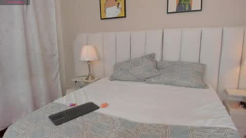 angeles_de_charly online show from 14, 4, 2026