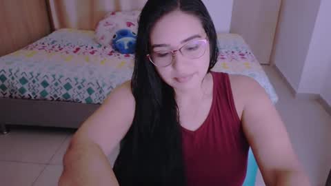 Snapshot of angeleslinda chatting on 15, 12, 2024 anastasia online show from 15, 12, 2024