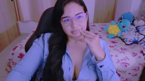 Snapshot of angeleslinda chatting on 25, 1, 2025 anastasia online show from 25, 1, 2025