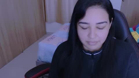 Snapshot of angeleslinda chatting on 28, 1, 2025 anastasia online show from 28, 1, 2025