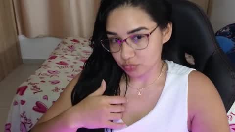 Snapshot of angeleslinda chatting on 14, 2, 2025 anastasia online show from 14, 2, 2025