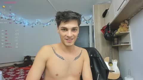 Snapshot of angelfrank chatting on 1, 1, 2025 Frankie  online show from 1, 1, 2025