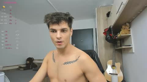 Snapshot of angelfrank chatting on 6, 1, 2025 Frankie  online show from 6, 1, 2025
