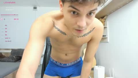 Snapshot of angelfrank chatting on 15, 2, 2025 Frankie  online show from 15, 2, 2025