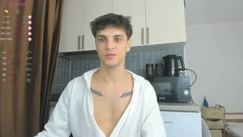 Snapshot of angelfrank chatting on 11, 3, 2025 Frankie  online show from 11, 3, 2025