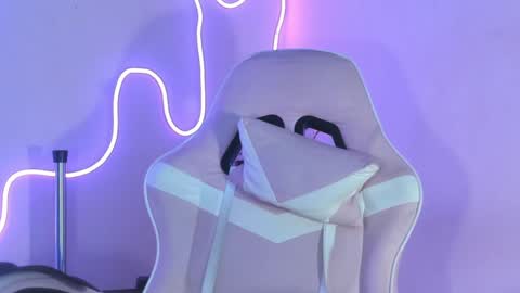 Carolina online show from 6, 2, 2025