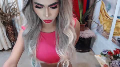 DIVINE ANGEL online show from 1, 2, 2025