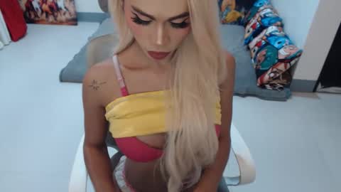 DIVINE ANGEL online show from 4, 12, 2025