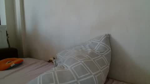 Angela online show from 4, 3, 2025