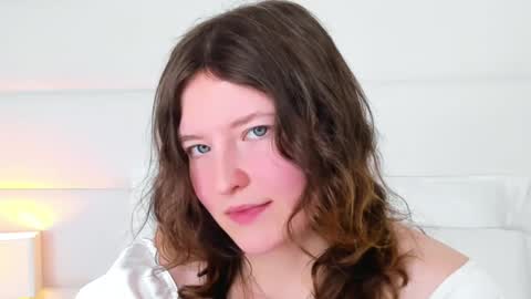 Snapshot of angelicmoon chatting on 20, 12, 2024 Angelic online show from 20, 12, 2024