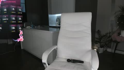 angel online show from 15, 12, 2025