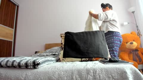 Angelina online show from 31, 1, 2025