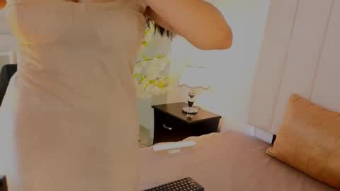 Snapshot of angelinadorian chatting on 27, 5, 2026 Angelina Dorian online show from 27, 5, 2026