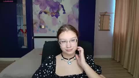 AngelinaLow online show from 7, 10, 2025