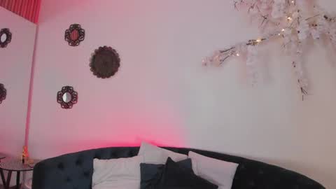 Angelique  online show from 7, 7, 2026