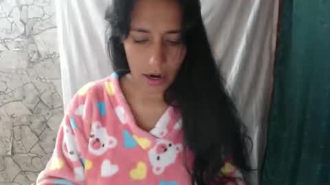 angela online show from 30, 11, 2025