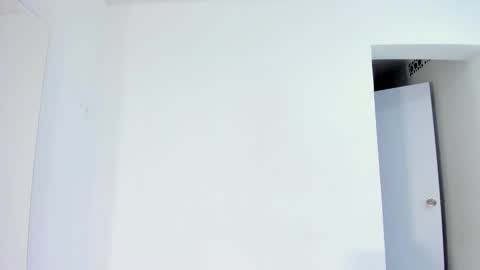 A F R O D I T A online show from 17, 12, 2025