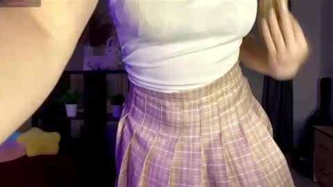 angelkissmee online show from 23, 10, 2025