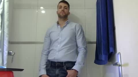 Snapshot of angell102890 chatting on 24, 11, 2025 angell102890 online show from 24, 11, 2025