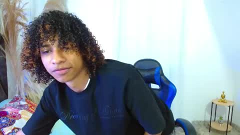 Snapshot of angell18_ chatting on 2, 5, 2026 Angel online show from 2, 5, 2026
