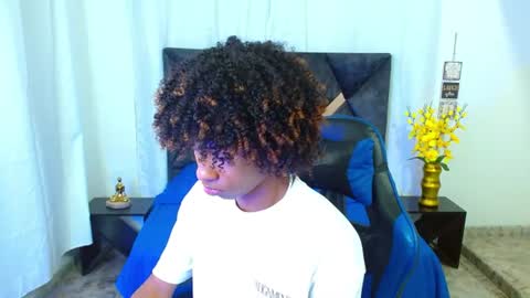 Snapshot of angell18_ chatting on 10, 7, 2026 Angel online show from 10, 7, 2026