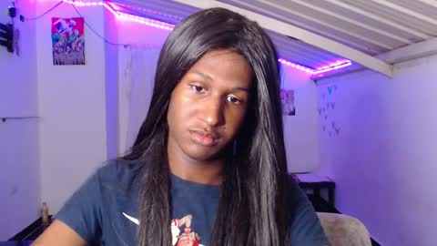 Snapshot of angell_dustt chatting on 17, 12, 2024 Danielle online show from 17, 12, 2024